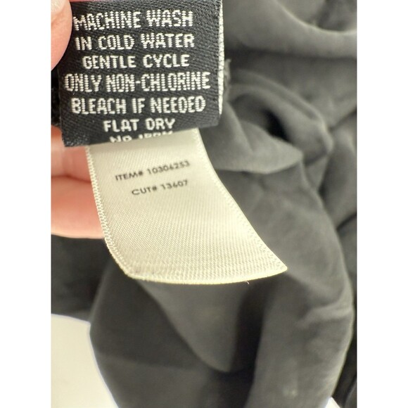 Torrid Black Jacket Full Zip With Pockets Roll Tab Sleeves Size 2X - Picture 9 of 9